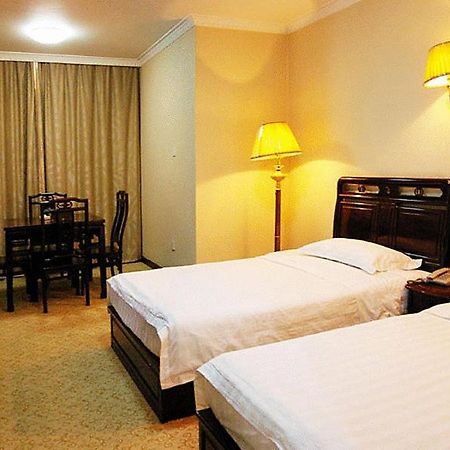 Starway Yangzhou Tianyuan Hotel Jangcsou Szoba fotó